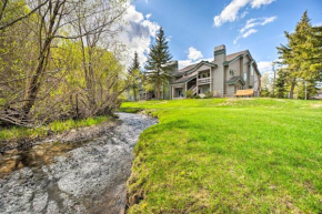 Mammoth Lakes Nature Escape Hot Tub Access!